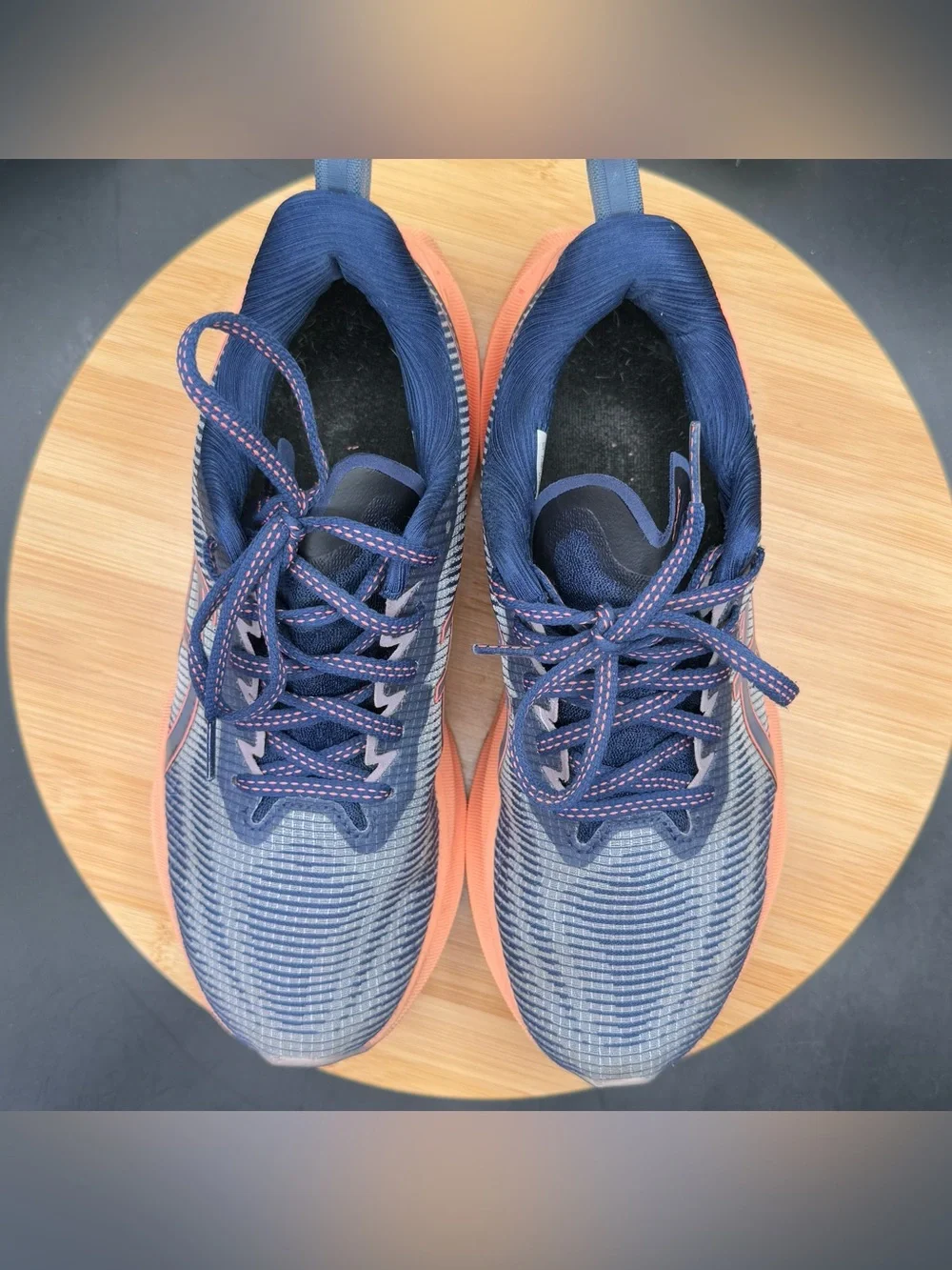 Asics Wmns Novablast 3 LE 'Indigo Blue Papaya' Size 7.5
